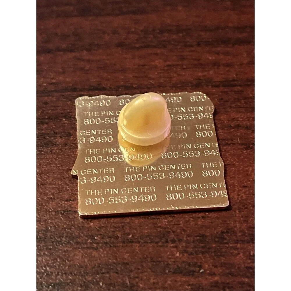 Outback Steakhouse 50 States‎ California Lapel Hat Pin
